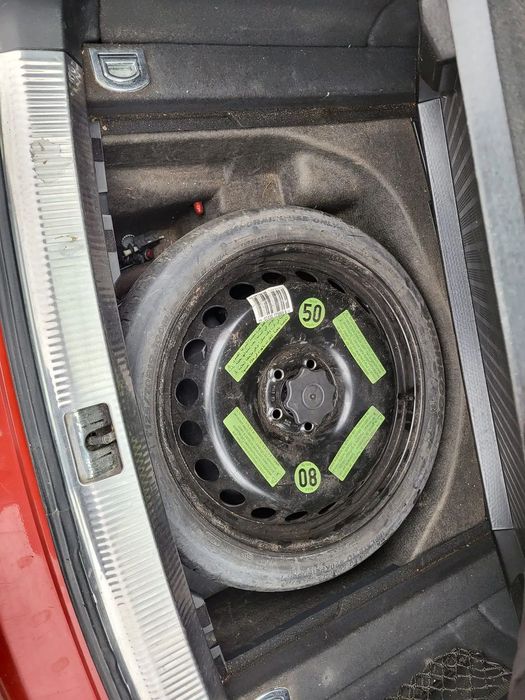 Dezmembram Audi A4 B8.5 2.0 CGLC automat Bara fata / Capota/ Far