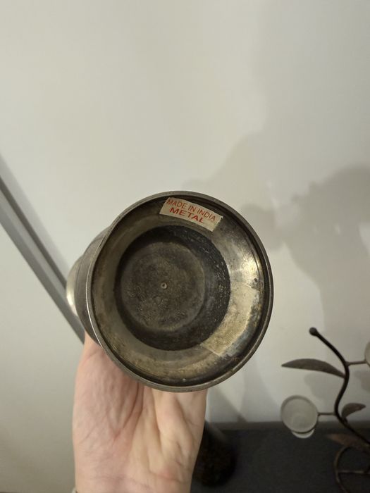 Вази от Индия 20 век - месинг