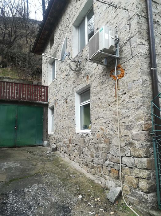 Продава се Къща в Асеновград - 192 кв.м за 782 €/кв.м - Снимка #3