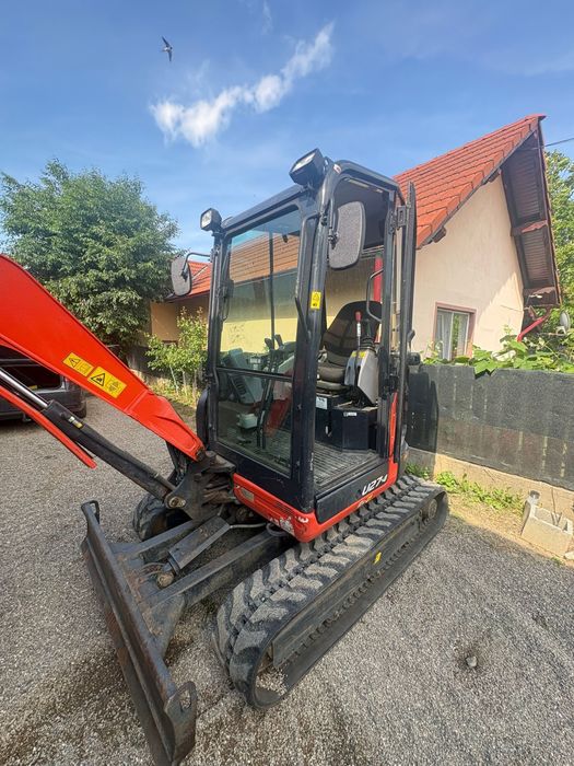 Miniexcavator Kubota u27-4, An 2022, 1900ore,2,7tone