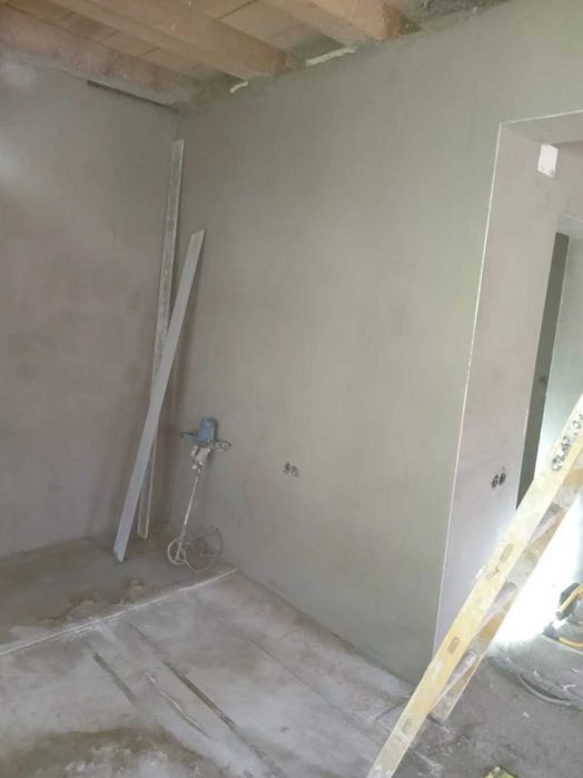 Tencuială mecanizată Brașov