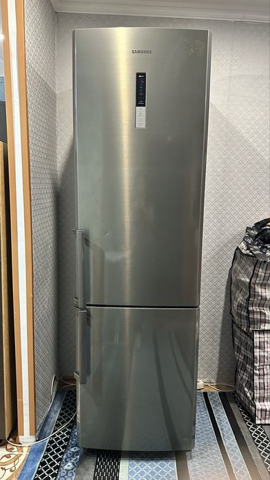 Холодильник в хорошем состоянии