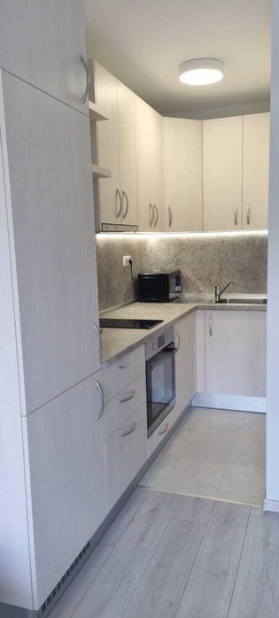 Дава се под наем Двустаен апартамент в Пловдив, Кършияка - 55 кв.м за 315 € - Снимка #2