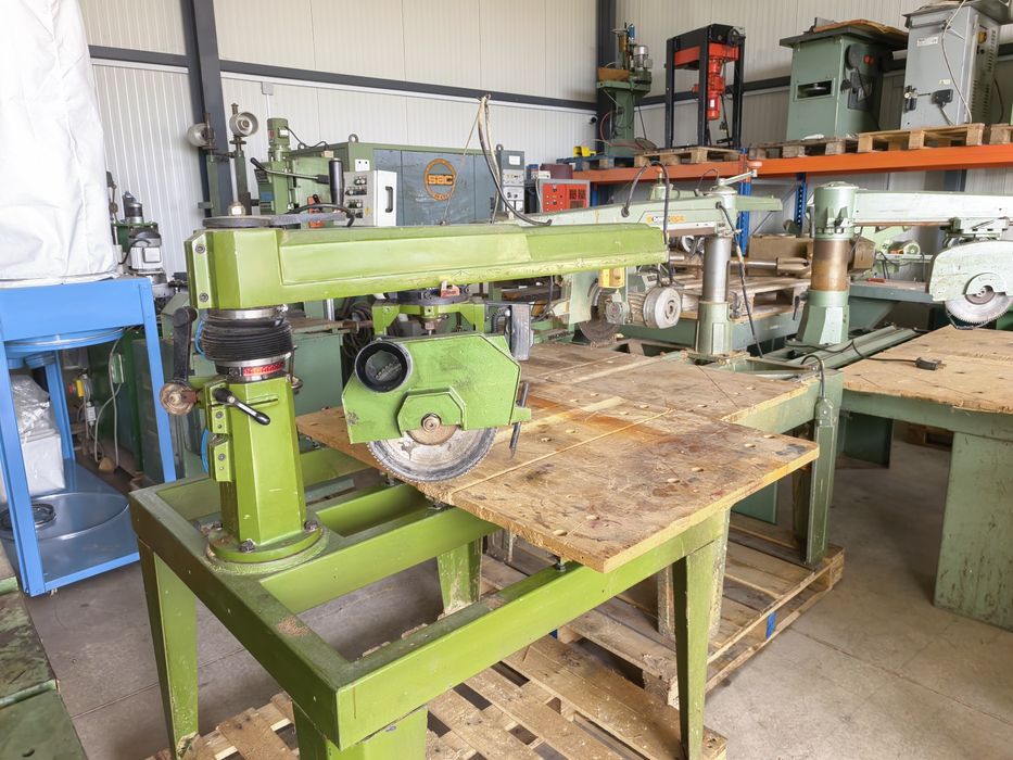 Пендула тип радиал на 900мм, 2,2кв, тр, топ състояние