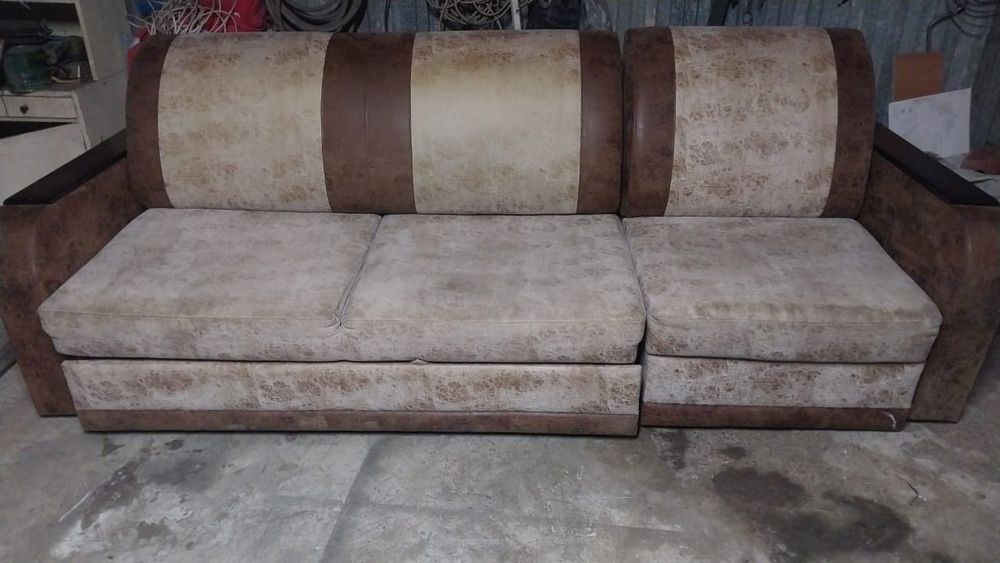 Продам диван в хорошем состоянии