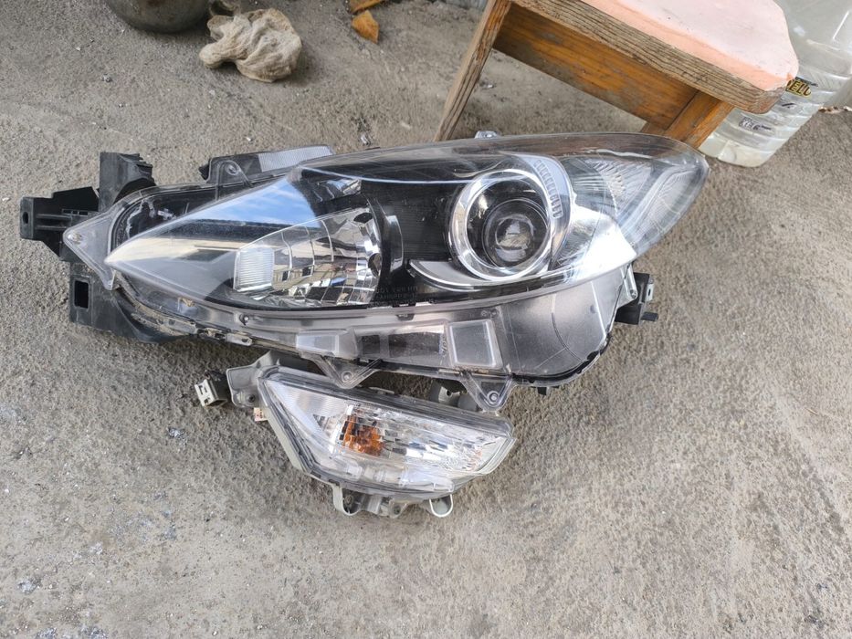 Фары и поворотник/туманник мазда 3 mazda