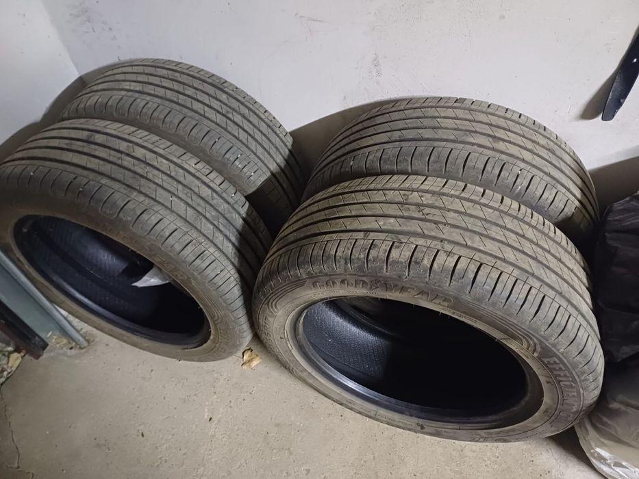 Продам покрышки б/у