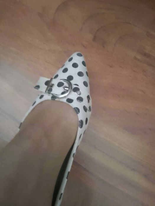 Pantofi din satin roz fuxia 36, noi