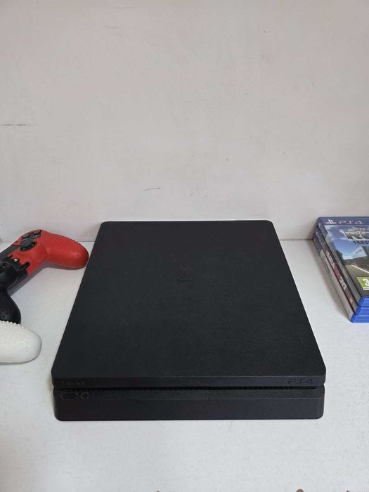 PlayStation 4 Slim - KLI Amanet
