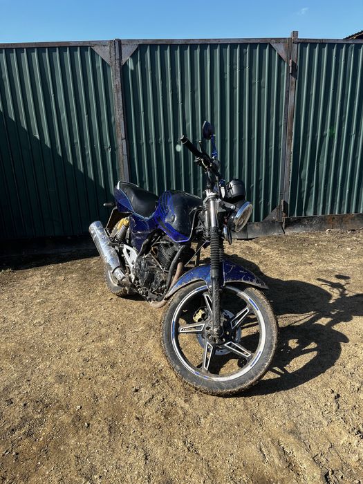 Мотоцикл рейсер магнум