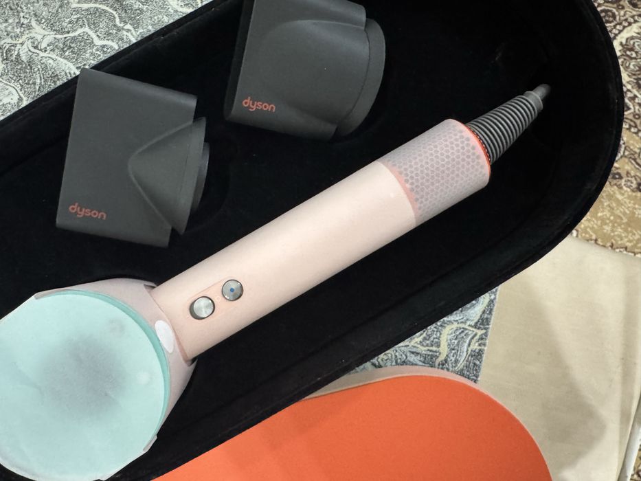 Продам Dyson новые