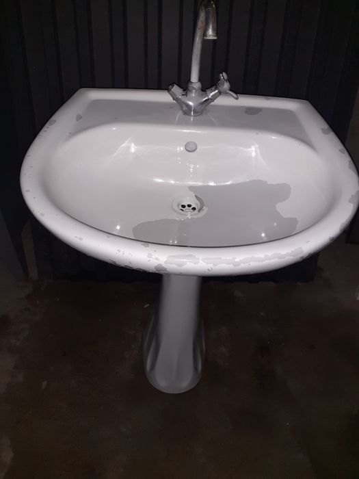 Раковина в отличном состоянии.