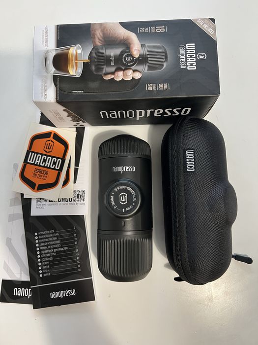 Кафе машина Wacaco Nanopresso и адаптер за капсули Dolche Gusto