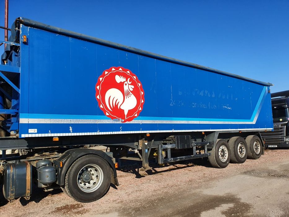 Vand ansamblu cereale Daf si semiremorca Stas