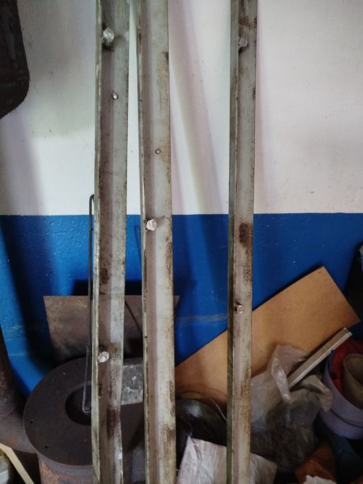 Уголок ( советский)