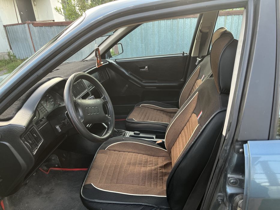 Продам машину AUDY 80 б3