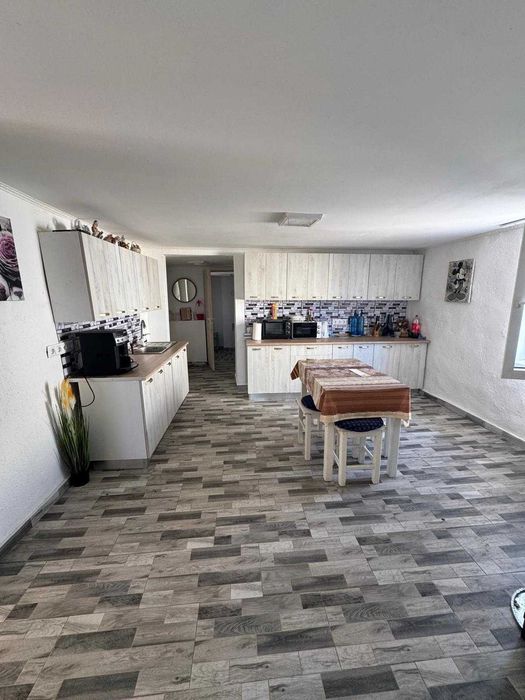 Casă de vânzare în comuna Cărpiniș 0730491998