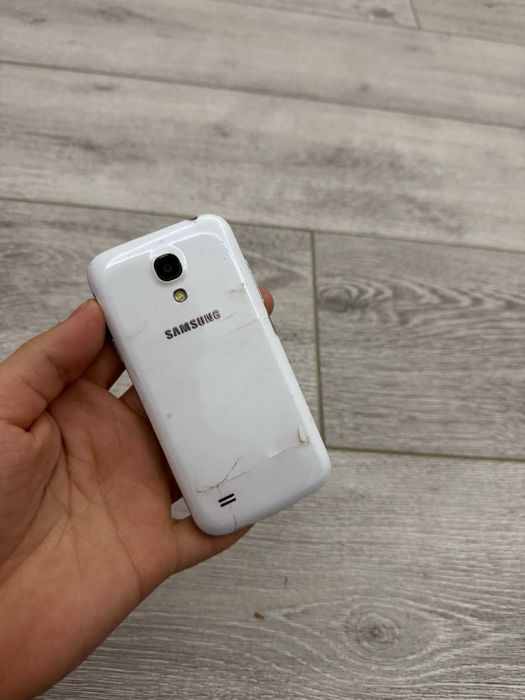 Samsung S4 Mini Legenda
