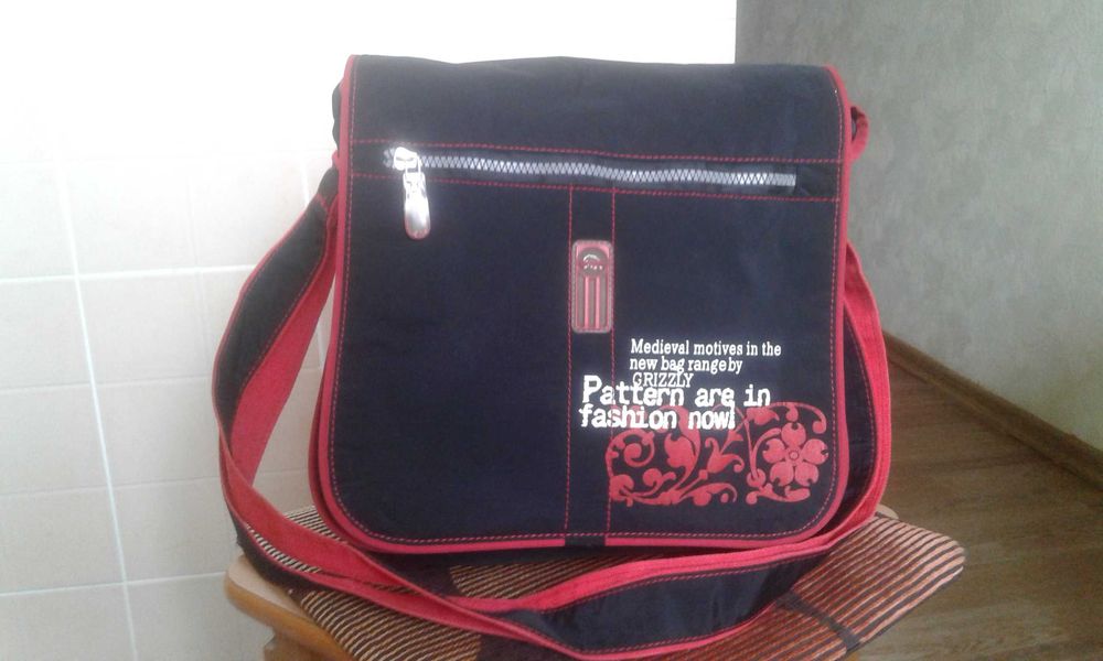 Сумки  новые стильные