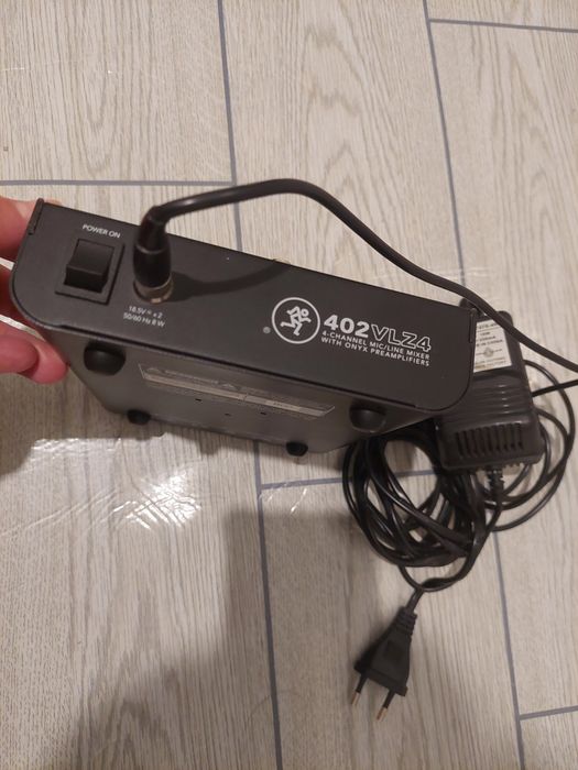 Mixer Audio Mackie 402VLZ4
