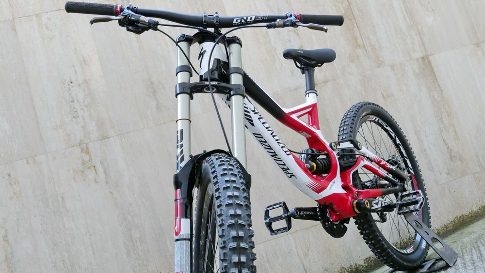 Specialized Demo 8 II DH, 26, 200мм ход, Boxxer World Cup Air, Sram XO