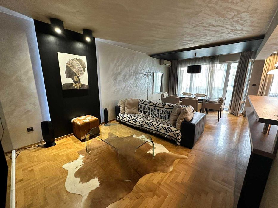 КЛЮЧ! Модерен ДВУСТАЕН НОВ ДОМ в сърцето на столицата