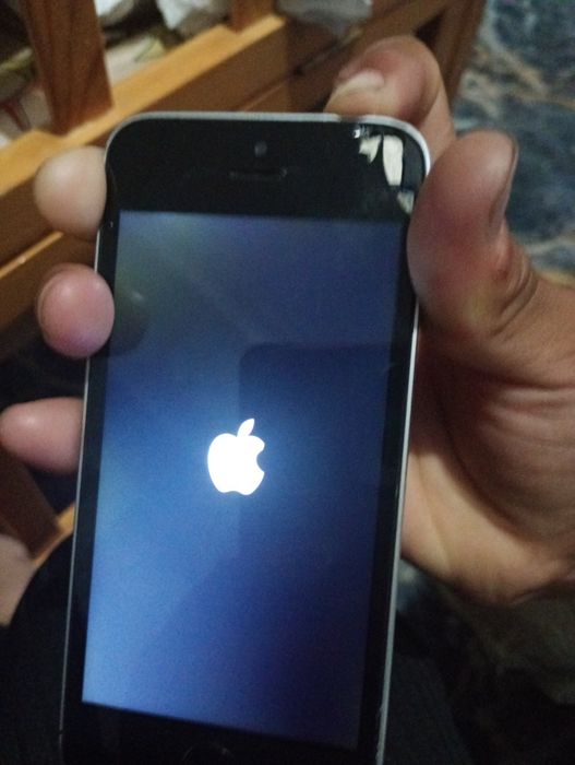Айфон 5s продам жағдайы жаксы