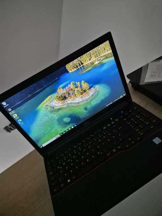 Laptop Fujitsu siemens lifebook e series 556
