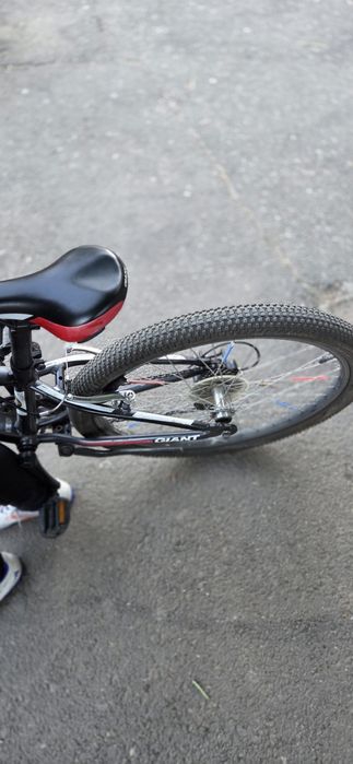 Bicicletă copii  Giant 24 inch