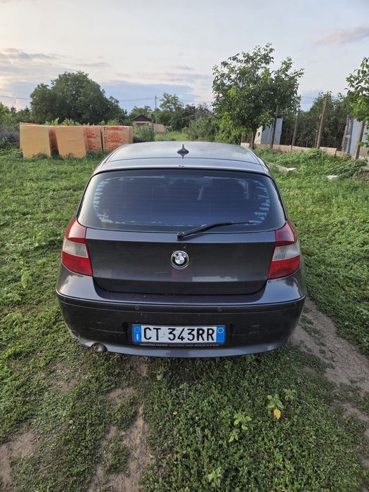 Vând bmw 118d din 2005. 260000km, asigurare și revizie valabile, Preț 1000€ . Mai multe detalii la telefon.