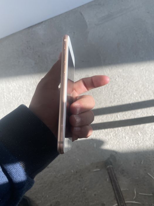 Iphone 8 gold 64gb