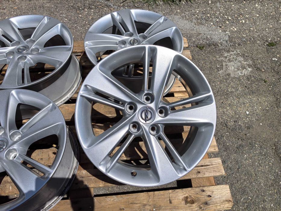 17 цола 5 х 115 мм ОПЕЛ / Шевролет - 7,5 Инча / ЕТ 45