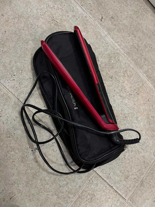 Placă de îndreptat părul Remington Silk S9600 + Husă termică - Stare excelentă