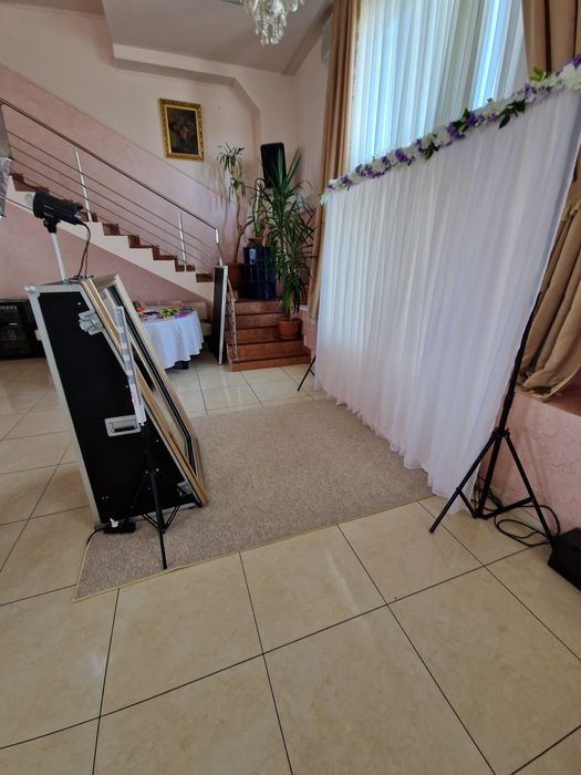 De Inchiriat-Photo Booth-Cabine Foto ADA 360 Video Booth