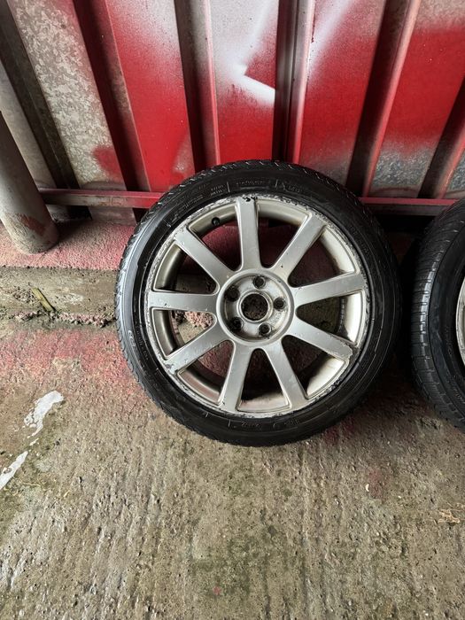 Anvelope de iarna + jante aliaj, dimensiune 225/45/R17 VW Golf