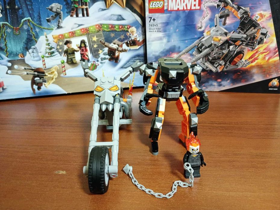 LEGO Star Wars Advent Calendar 2023 и Ghost Rider Mech & Bike