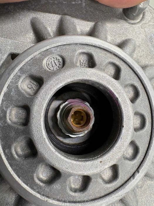 Преден десен електрически амортисьор VDC БМВ Ф45