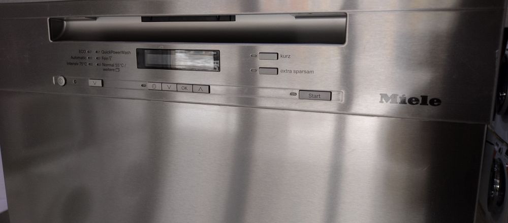 Съдомиялна MIELE