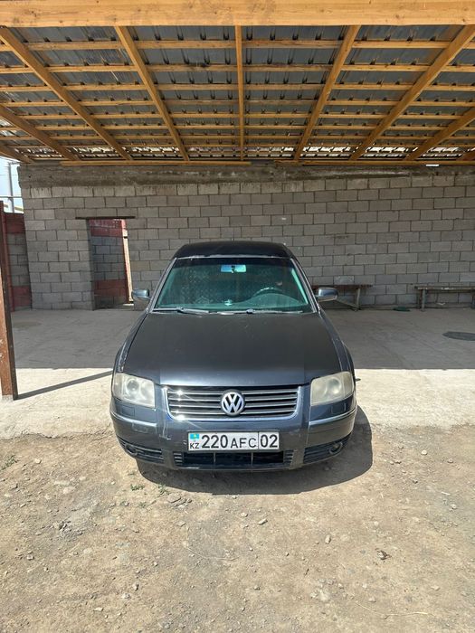 Машина хорошая ишё едет