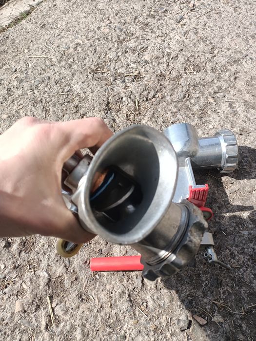 Продам две мясорубки