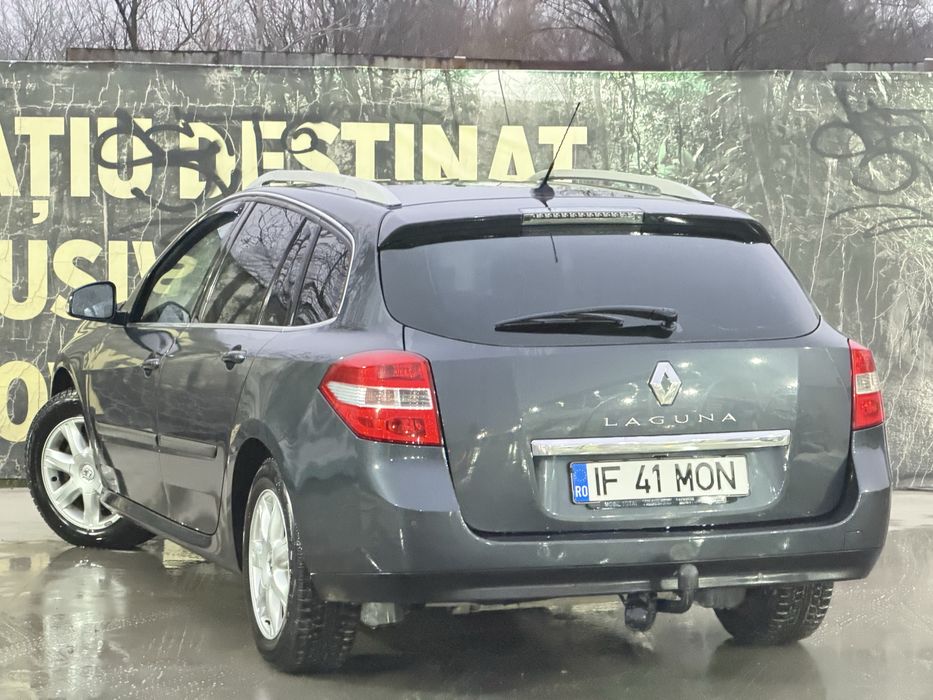 Renault Laguna 2010 2.0 diesel proprietar de 10 ani