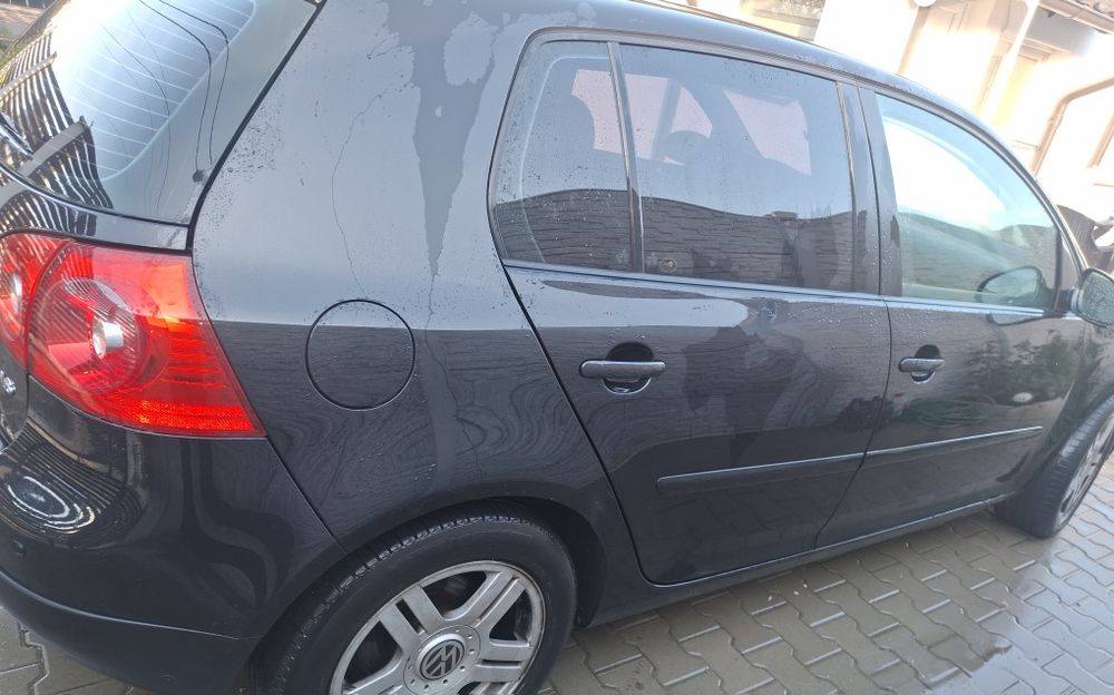 Golf 5  benzina și gpl