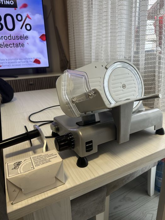 Vand Feliator Profesional Metro nou