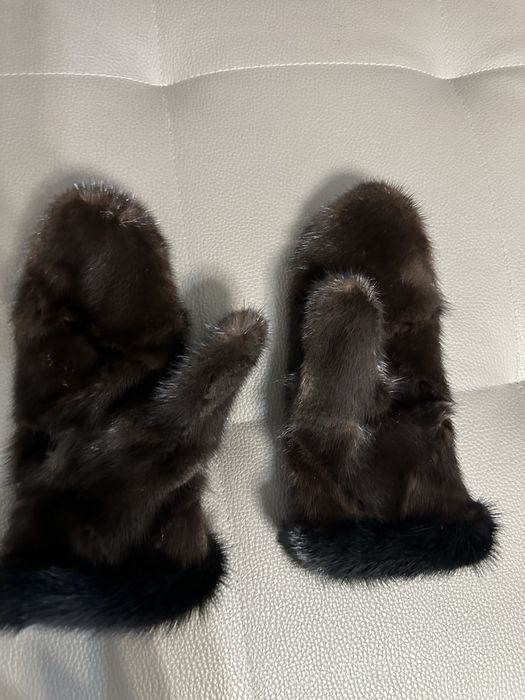 Норковые варежки