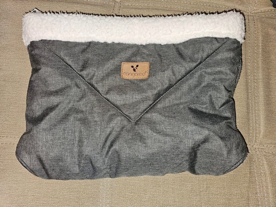 Ръкавица (маншон) за количка