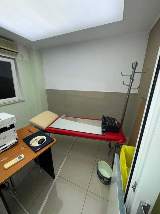 canapea consultatii, masuta instrumentar,scaun recoltare sange