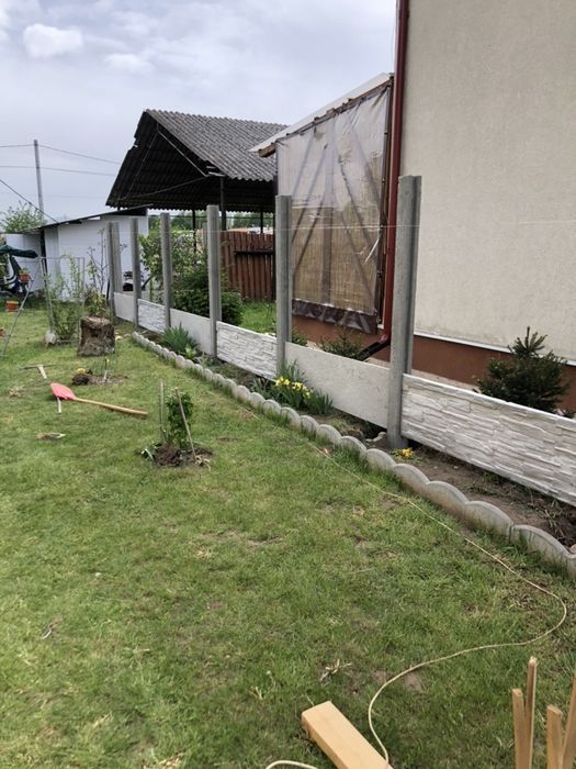 Gard /Beton/Stalpi/