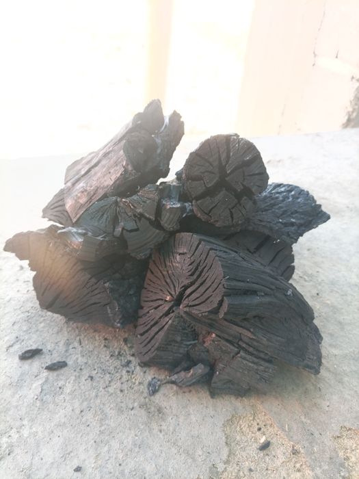 Древесный уголь . Древесина абрикос (урюк) 100%