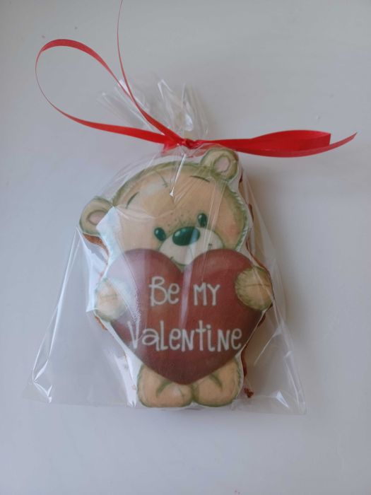 Свети Валентин/меденки/ торта за Св. Валентин