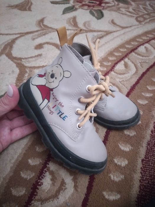 Ботинки зара23 размер